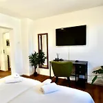Sano - Design - Küche - Platz Zum Arbeiten Apartment *
