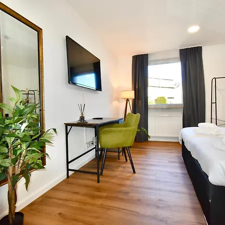 Sano - - Am Rastebaum Apartmán